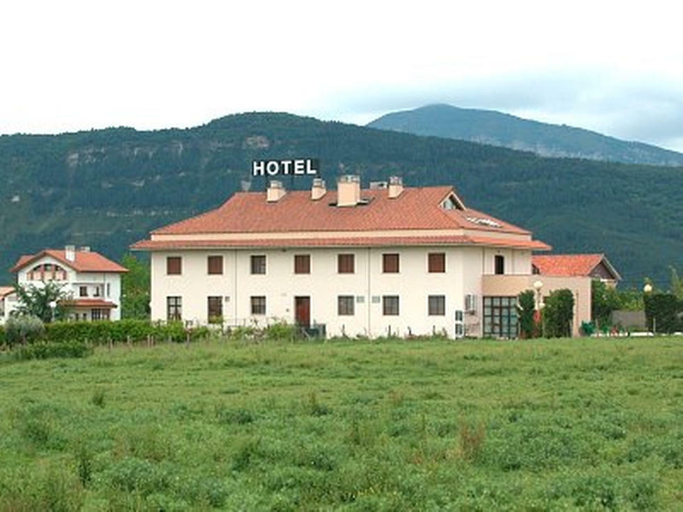 Hotel Ekai Ecay Zewnętrze zdjęcie